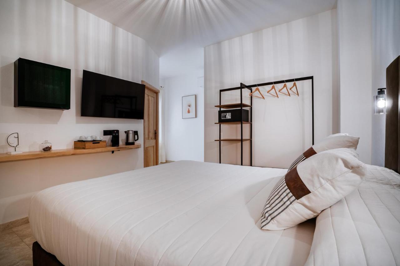 Paghe Eco Luxury Experience Hotel Budduso Ngoại thất bức ảnh