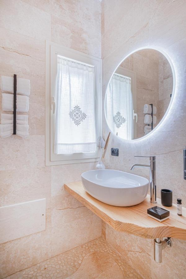 Paghe Eco Luxury Experience Hotel Budduso Ngoại thất bức ảnh