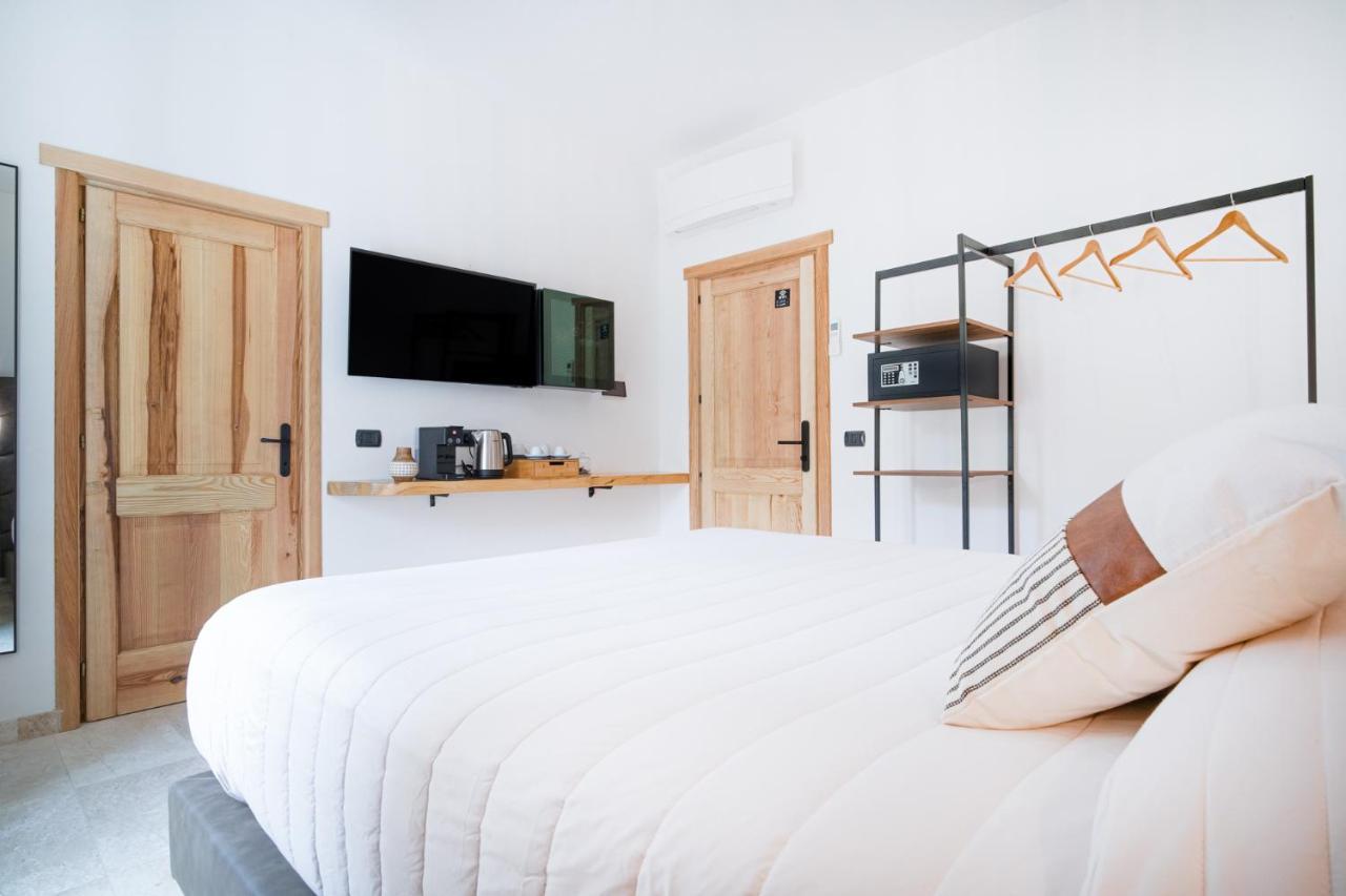 Paghe Eco Luxury Experience Hotel Budduso Ngoại thất bức ảnh